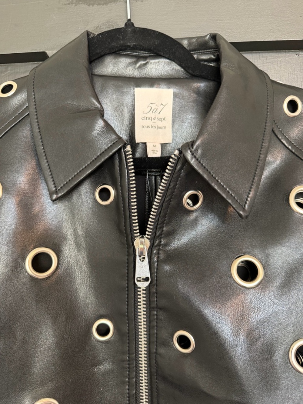 NWT Cinq a Sept Harriet Faux Leather Grommet Jacket in Black, Size Medium - Picture 4 of 11